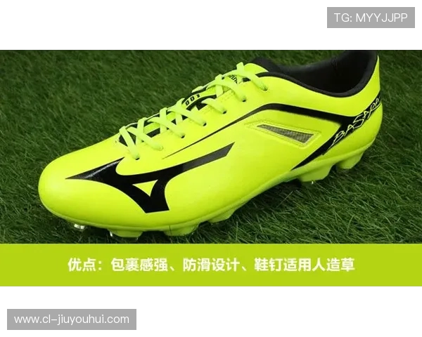 361度儿童足球战靴助力小球员提升场上表现舒适度与速度感官